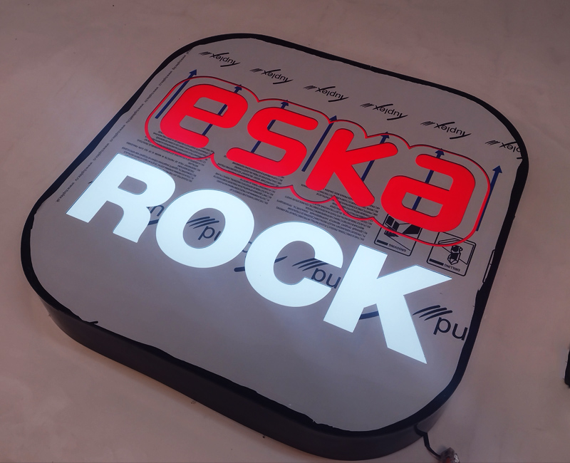 Plafon podświetlany logo Eska Rock
