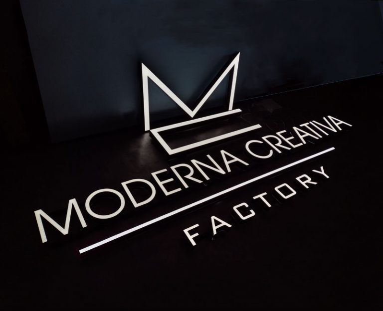 Logo 3D i litery 3D podświetlane na budynek Moderna Creativa Producen reklam Studio Efekt